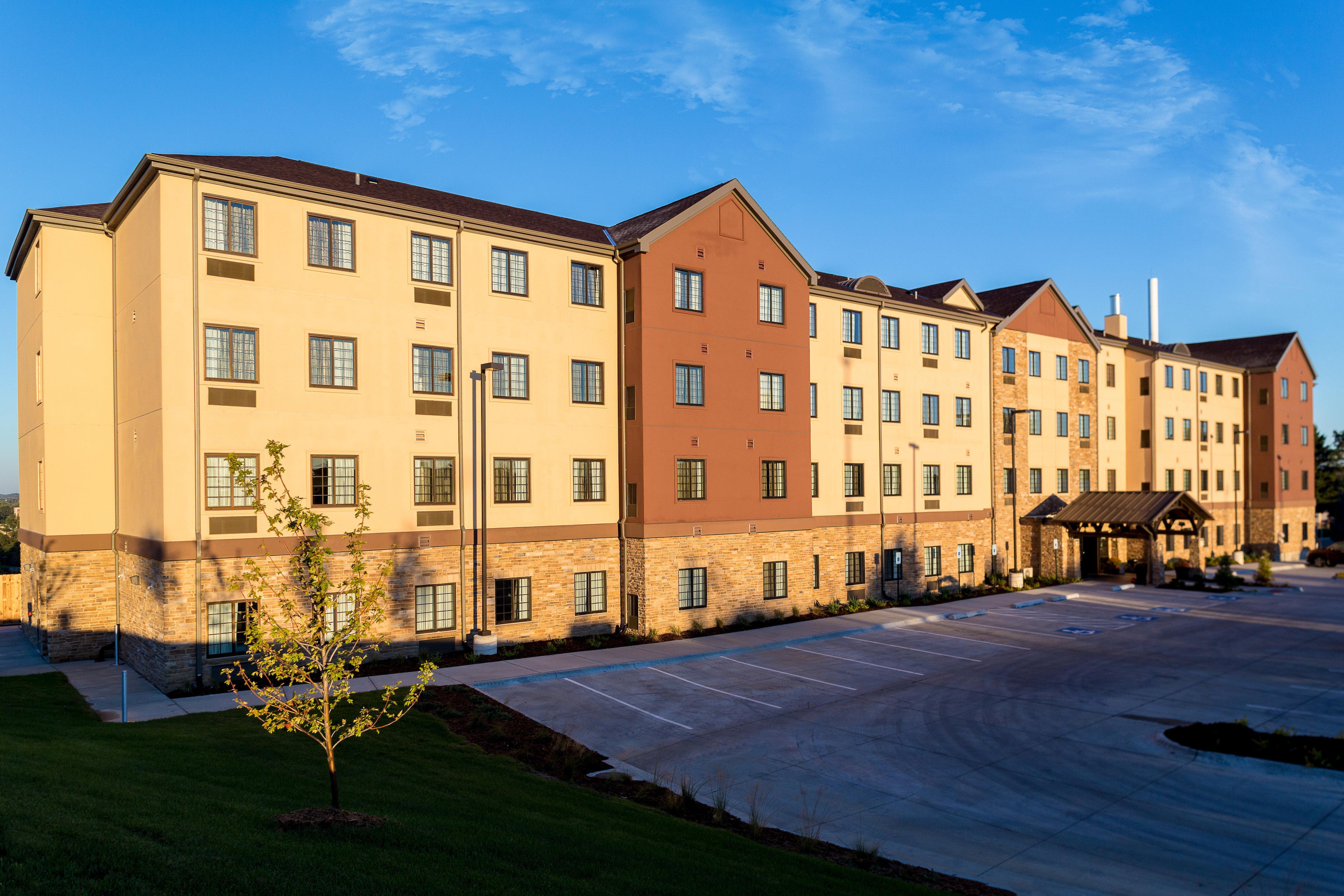 Staybridge Suites Omaha West By Ihg Exterior photo