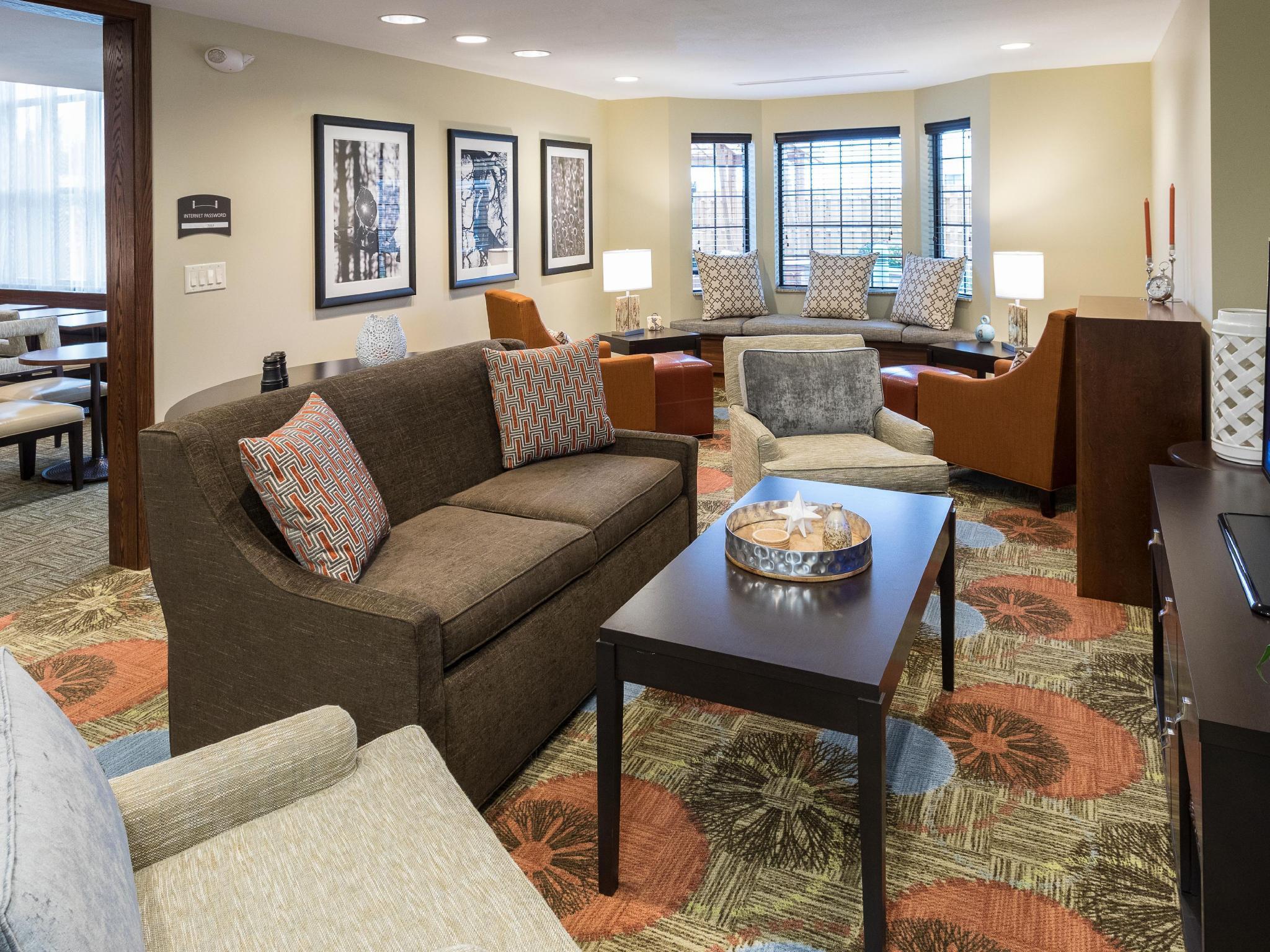 Staybridge Suites Omaha West By Ihg Exterior photo
